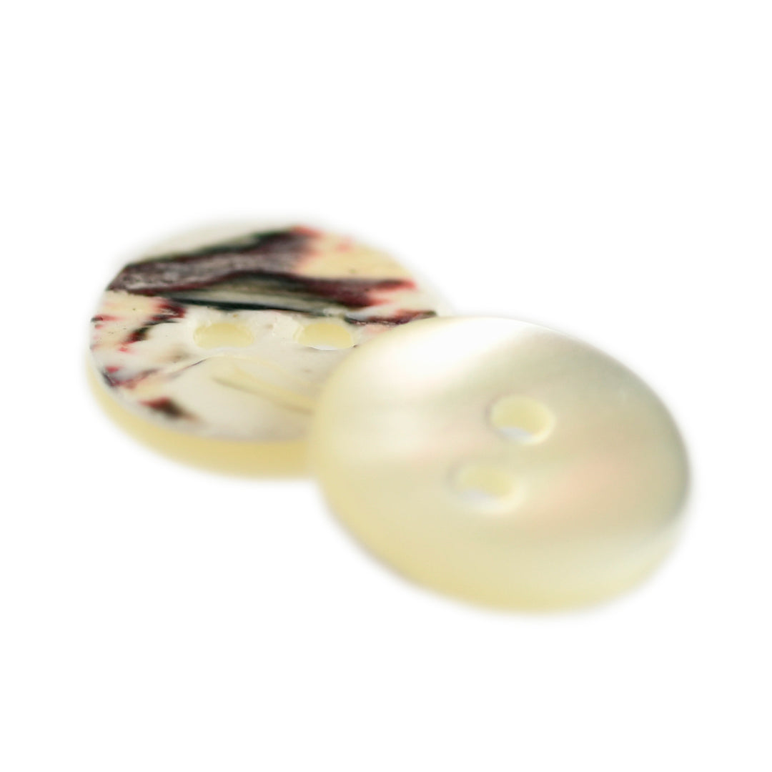 TWO-HOLE FLAT PEARL BUTTON IVORY WITH IMITATION SHELL